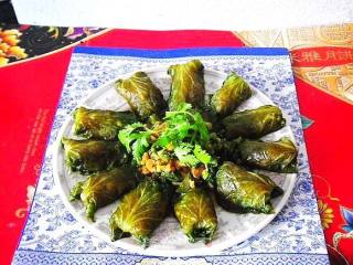 Lettuce Vermicelli Roll recipe
