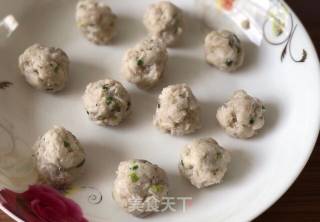 Fragrant Fried Meatballs recipe