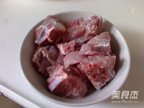 Stewed Chicken Soup with Matsutake Mushroom recipe