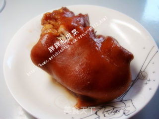 Homemade Braised Pork Knuckles recipe