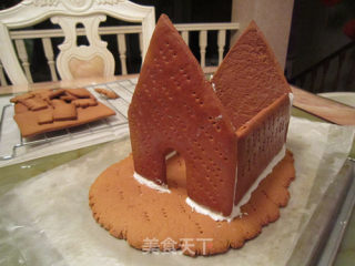 Give Him A House to Eat at Christmas---gingerbread House recipe