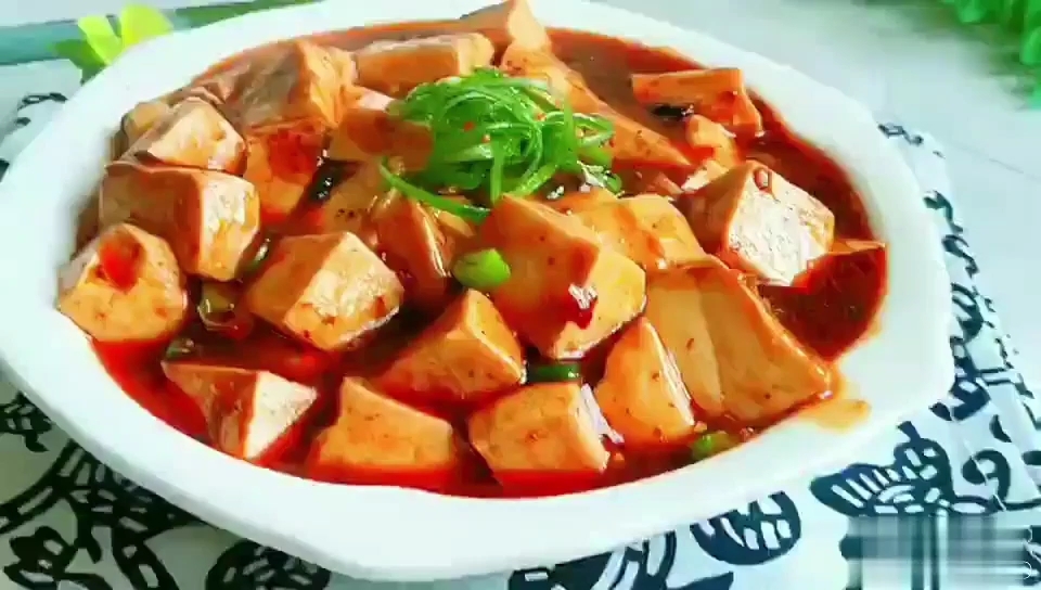 #豆腐的神仙 Practice# Laoganma Stewed Tofu