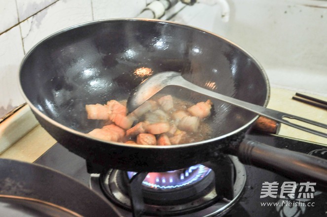 Braised Pork Belly with Bamboo Shoots recipe