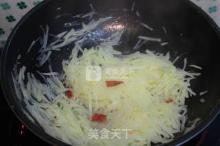 Homemade Hot and Sour Potato Shreds recipe