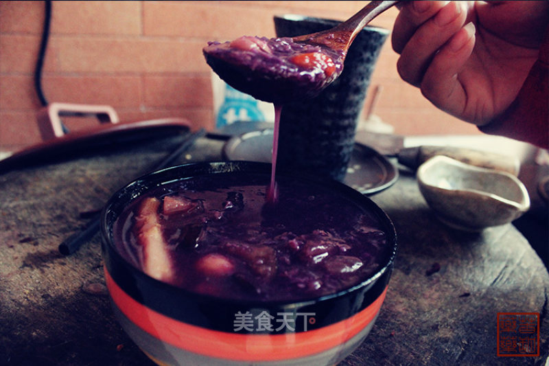 Tremella and Purple Potato Congee