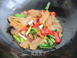 Stir-fried Bacon with Double Pepper recipe