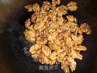 Hanging Frosted Walnuts recipe
