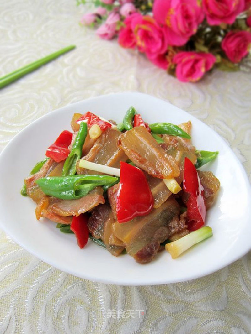 Stir-fried Bacon with Double Pepper recipe
