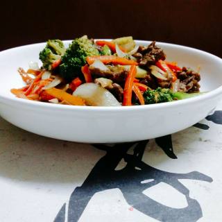 Stir-fried Beef with Three Vegetables recipe