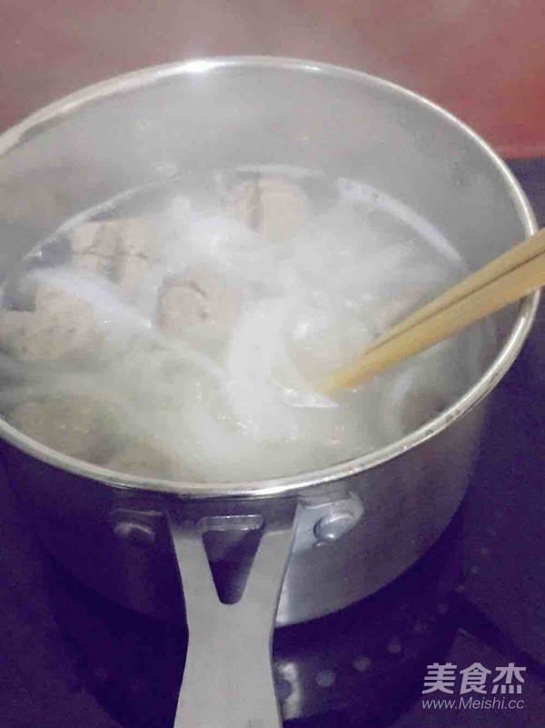 Bawang Supermarket | Beef Ball Kway Teow Soup recipe