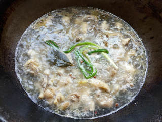 Sauerkraut Braised Chicken recipe