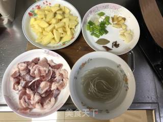 Pork Belly Stewed Potato Vermicelli recipe
