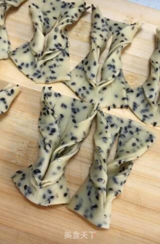 Crispy Hemp Leaves recipe