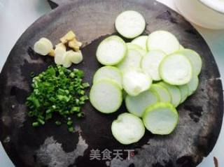 Wild Shrimp Skin Loofah Soup recipe