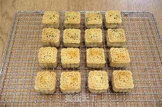 White Lotus Paste & Red Bean Paste Egg Yolk Moon Cake recipe