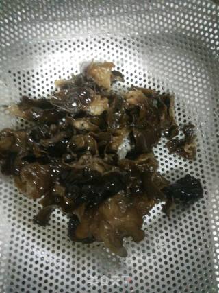 Fried Fungus with Lettuce recipe
