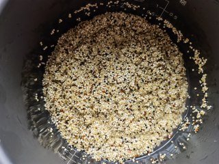 Tricolor Quinoa Rice recipe