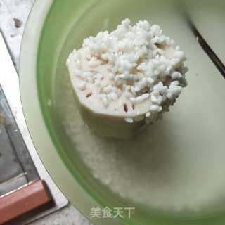 Brown Sugar Glutinous Rice Lotus Root recipe