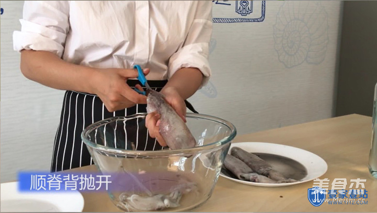 【colorful Squid Rolls】——a Fresh and Beautiful Dish recipe