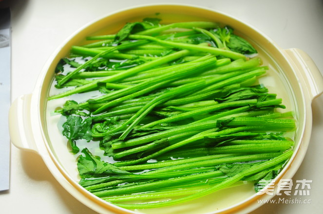 Walnut Spinach Tart recipe