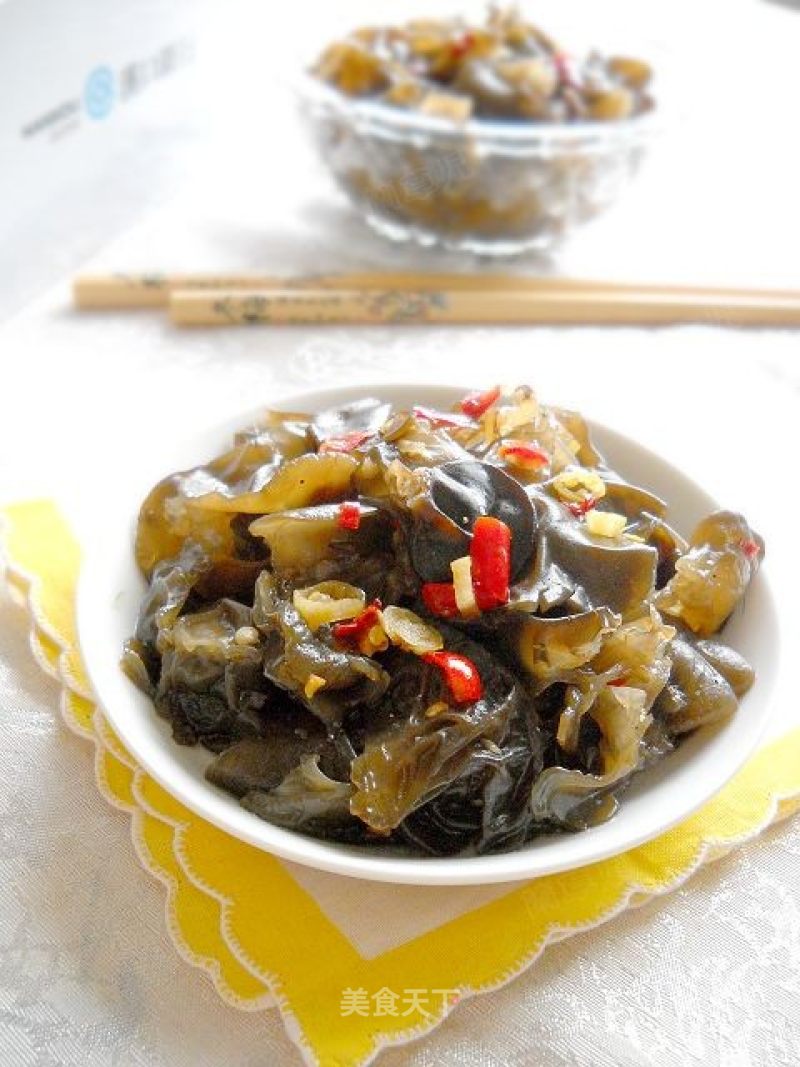 Three Pepper Black Fungus recipe