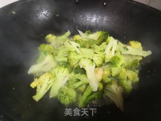 Stir Fried Broccoli recipe