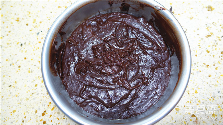 Chocolate Fallen Leaves Cake recipe