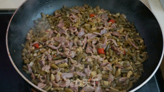 Stir-fried Chicken Gizzards with Capers recipe