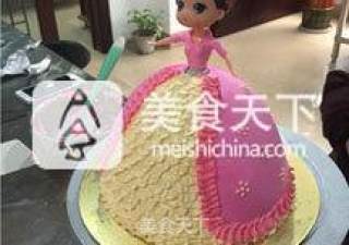 [two-color Spreading Barbie Cake] recipe