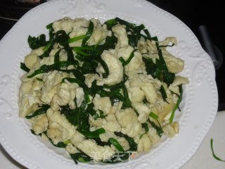 Stir-fried Leek with Emu Egg recipe