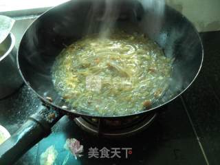 Hot and Sour Egg Vermicelli recipe