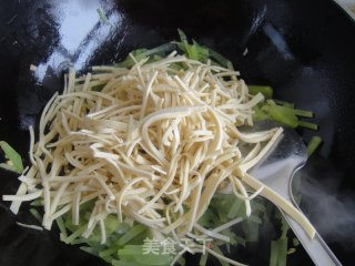 [recipe Exchange] Stir-fried Lettuce with Bean Curd recipe