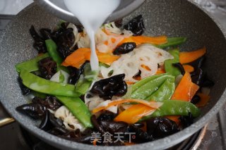 Lotus Pond Moonlight recipe