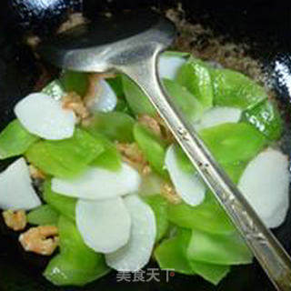 Stir-fried Lettuce with Kaiyang Yam recipe