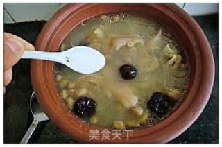 Pork Trotters and Peanut Pot recipe