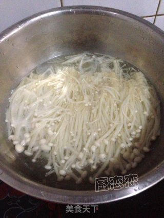 Stir-fried Enoki Mushrooms recipe