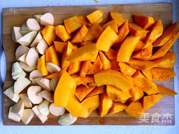 Pumpkin Stewed Crab recipe