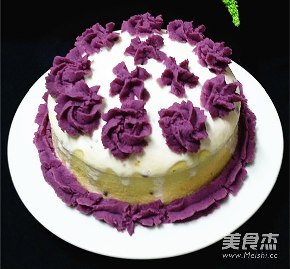 Purple Sweet Potato Decorated Yogurt Cake recipe