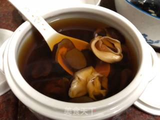Stewed Flower Maw with Rock Sugar and Red Dates recipe