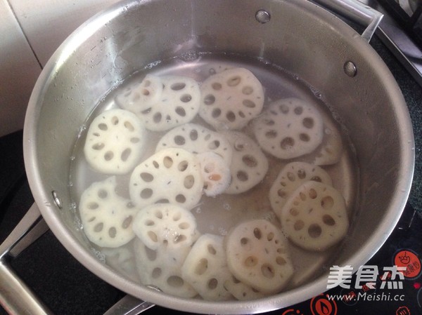 Cold Lotus Root Slices recipe