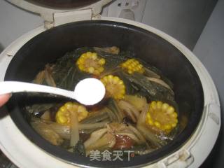 Puffed Fish Cheeks and Dried Lean Meat Soup recipe