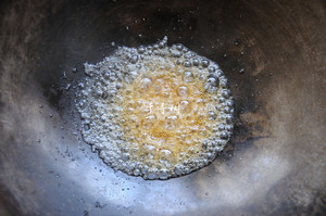 Pure Dry Goods Technology Sharing Post: 6 Morphological Changes of White Sugar in The Process of Frying Sugar, Sugar Water, Frosting, Silk Drawing, Glass, Tender Juice, Sugar Color recipe