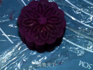 Taoshan Purple Sweet Potato Milk Cherry Mooncake recipe