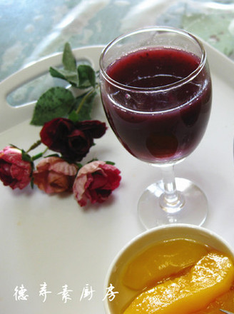 Freshly Squeezed Grape Juice recipe