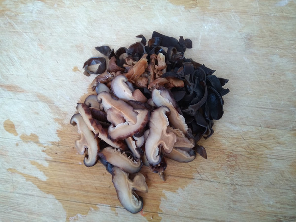 Mushroom Fried Sauce Noodle#中卓 Instant Noodles# recipe