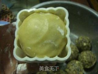 Five Kernel Moon Cakes recipe