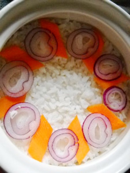 Shacha Onion Claypot Rice recipe