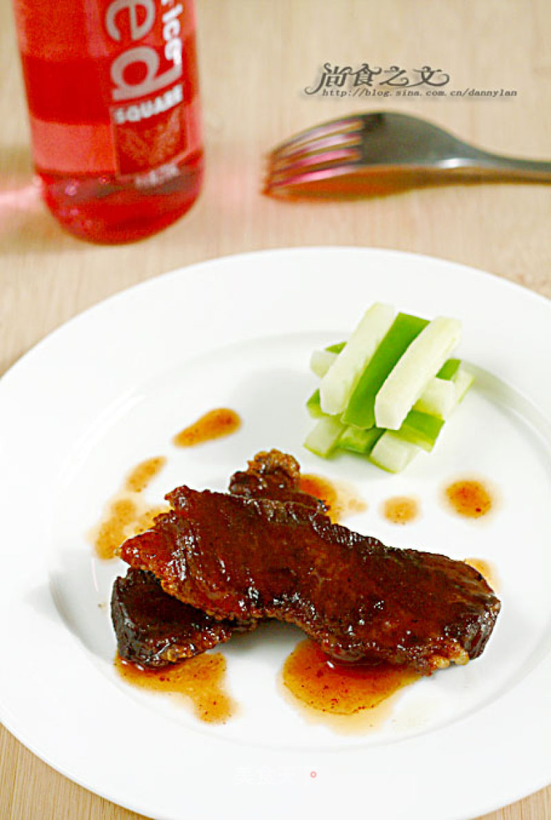 Grilled Meat Eye Steak with Tomato Sauce recipe