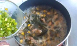 Seaweed Pork Soup recipe