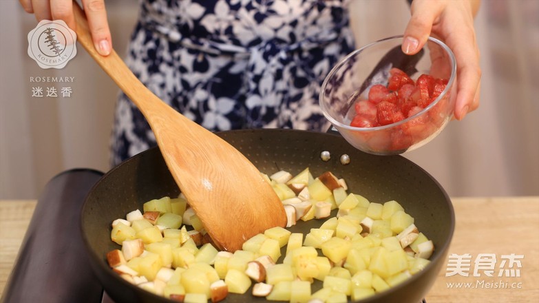 Potato Sausage Braised Rice-rosemary recipe